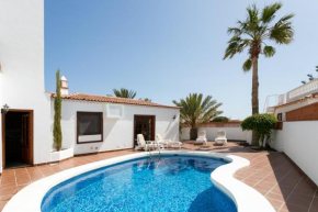 CASA ALI unique family holiday home with pool